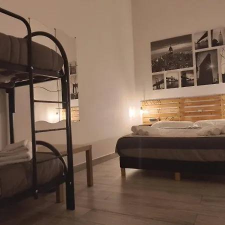 La Casa Del Rione Sanita' Napels